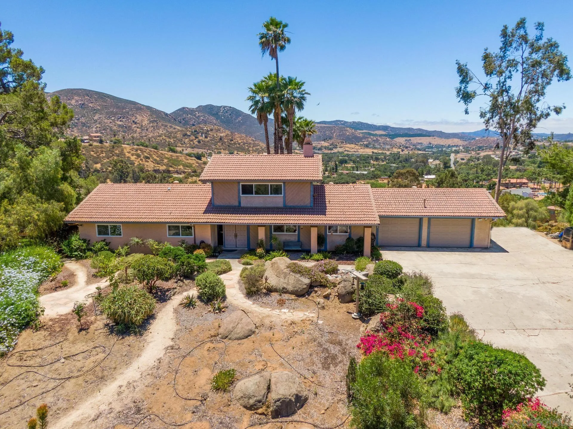 15155 Chad Road El Cajon, CA 92021 - Photo 3 of 34 Gallery Image 3