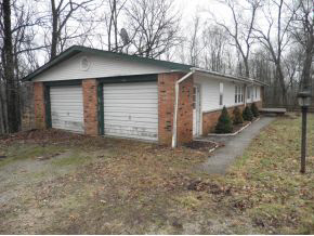 7810 Sipes Road Bloomington, IN 47408 - Photo 3 of 10 Gallery Image 3