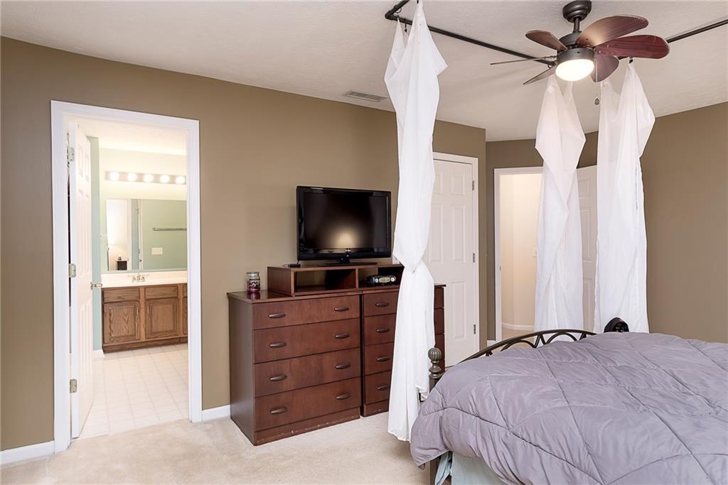 12879 Sinclair Place Fishers, IN 46038 - Photo 12 of 23 Gallery Image 12