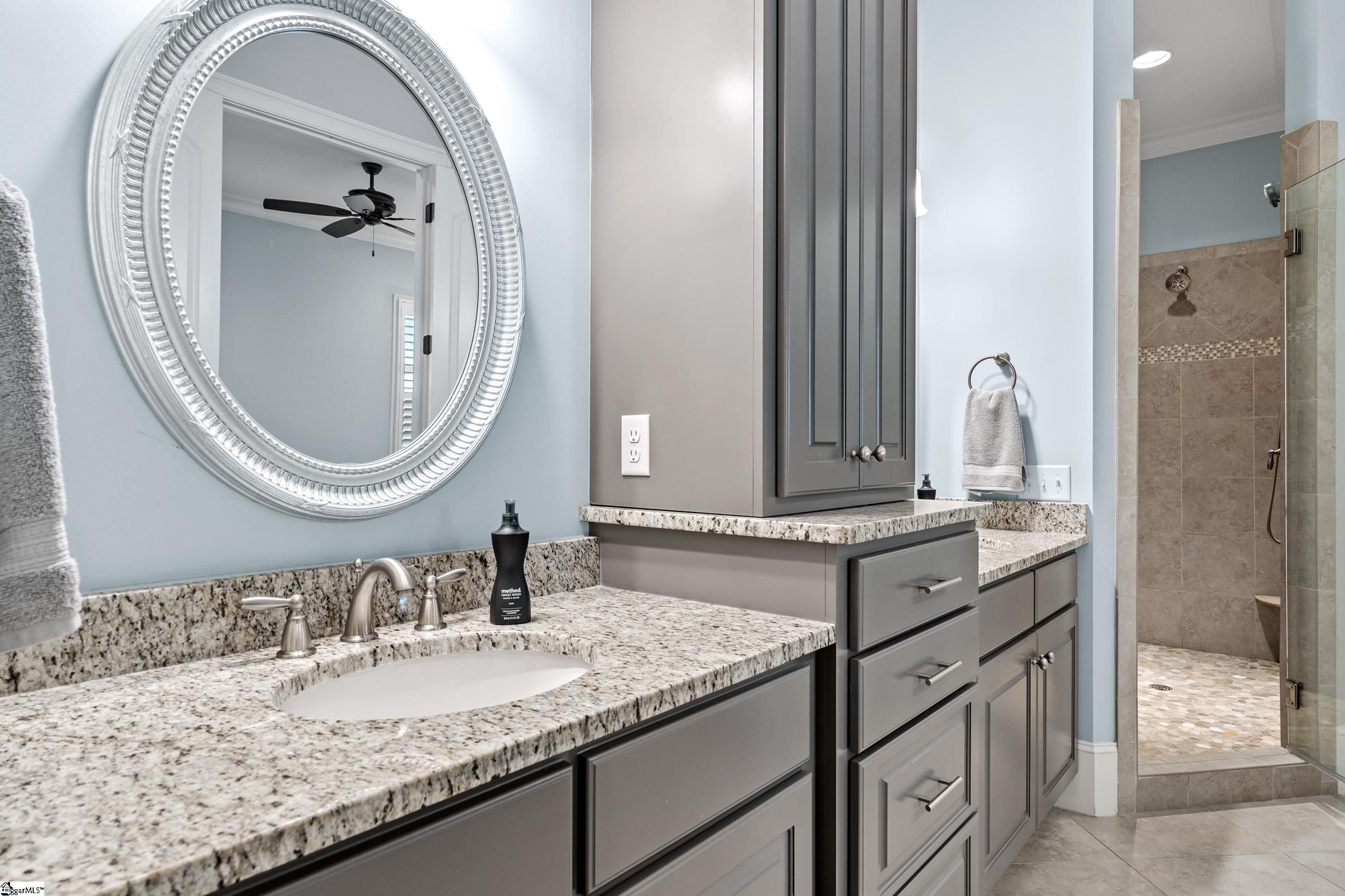 34 Ruskin Square Greenville, SC 29607 - Photo 19 of 36