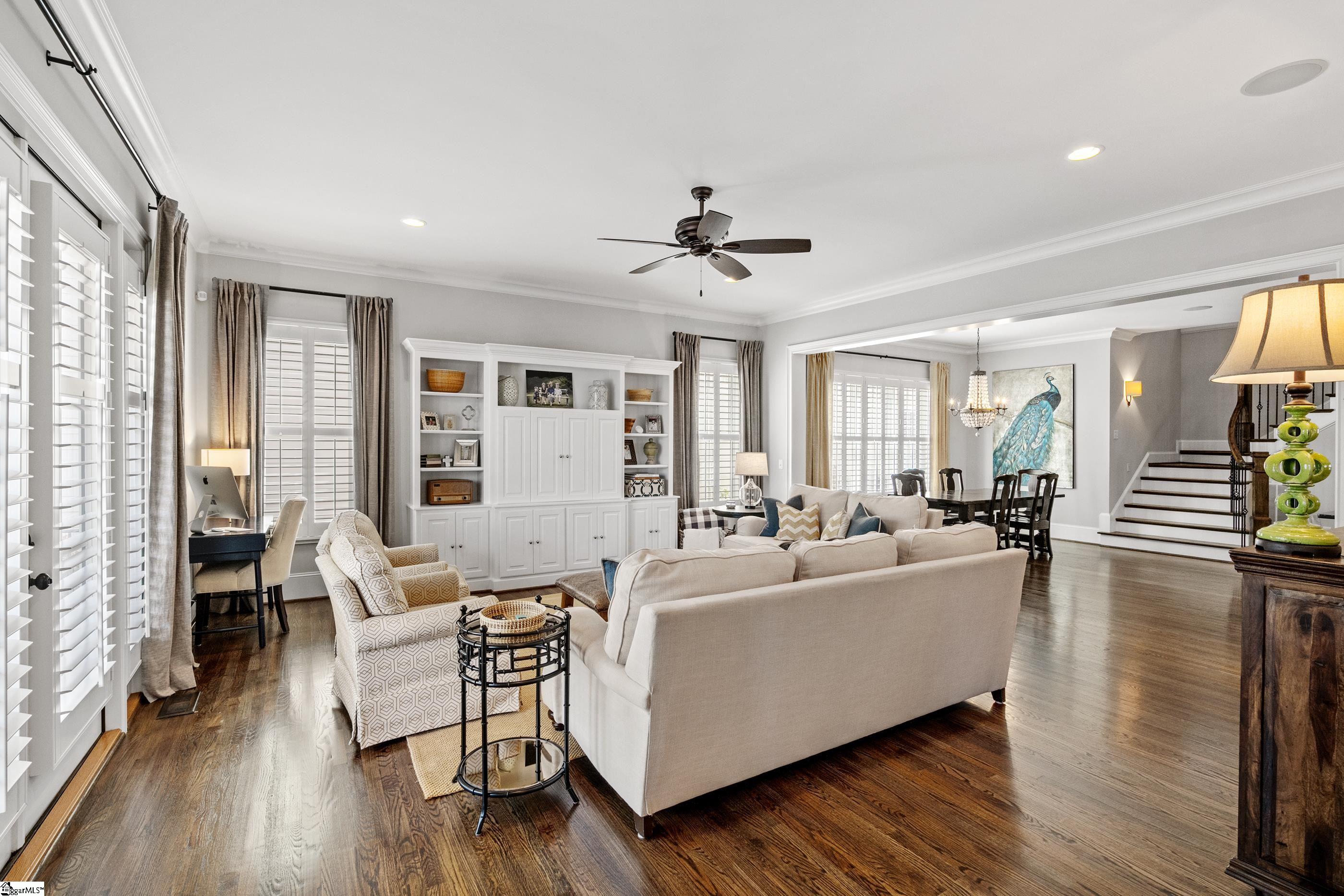 34 Ruskin Square Greenville, SC 29607 - Photo 3 of 36