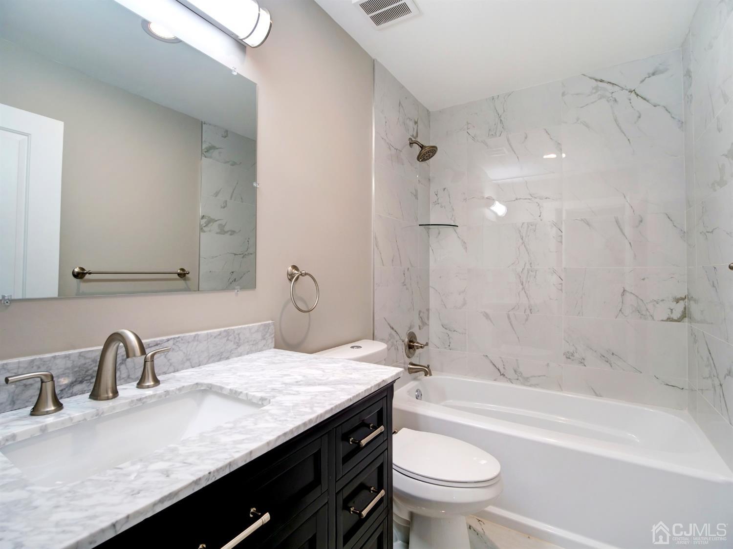 19 Preston Road East Brunswick, NJ 08816 - Photo 12 of 17 Gallery Image 12