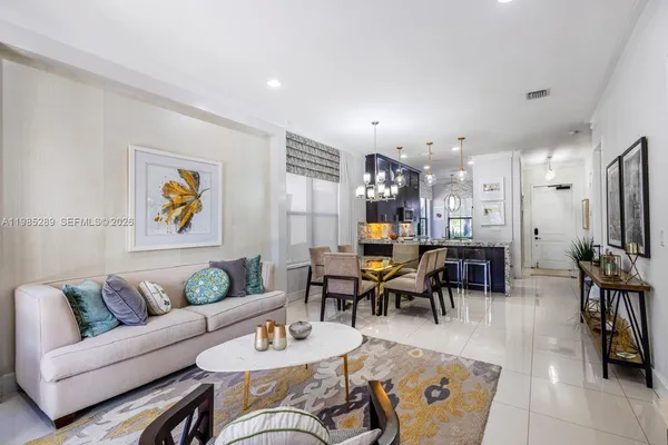 $5,500 | 9602 West 35th Lane, Hialeah, FL 33018