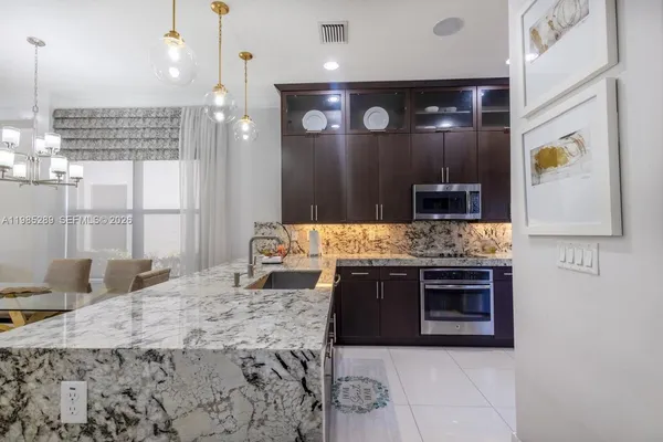 $5,500 | 9602 West 35th Lane, Hialeah, FL 33018