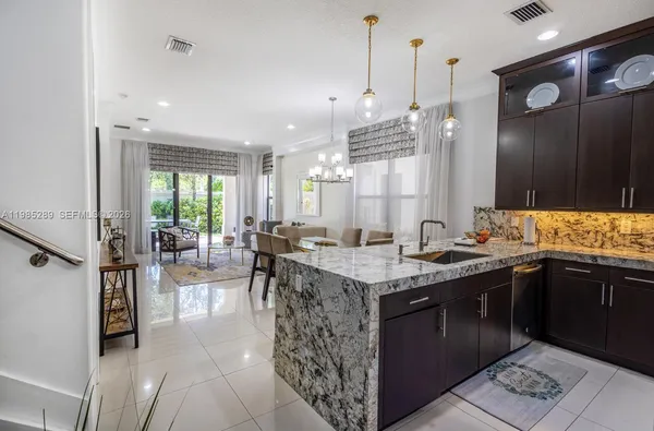 $5,500 | 9602 West 35th Lane, Hialeah, FL 33018