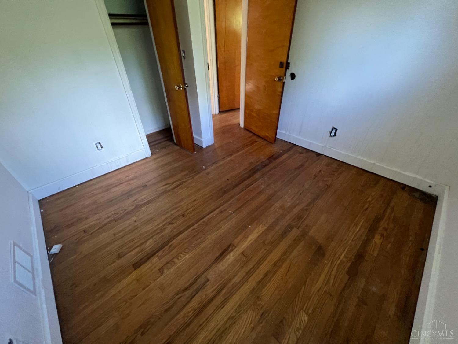 5949 Sheits Road Cincinnati, OH 45252 - Photo 13 of 19 Gallery Image 13