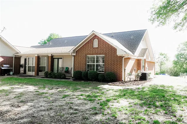 $685,000 | 679 County Road 1465, Bonham, TX 75418