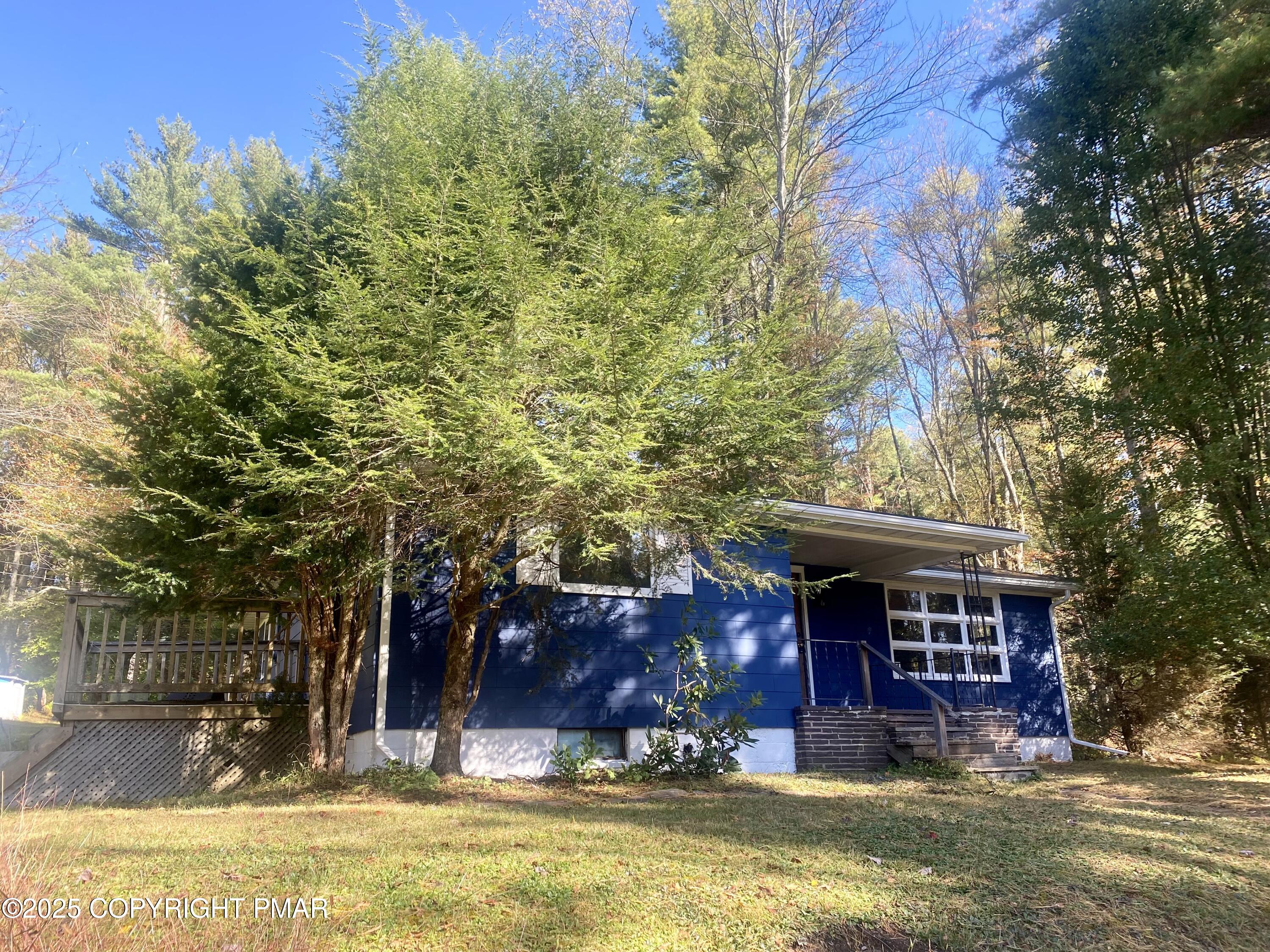 307 Rockport Road Weatherly, PA 18255 - Photo 2 of 21 IMG_2436
