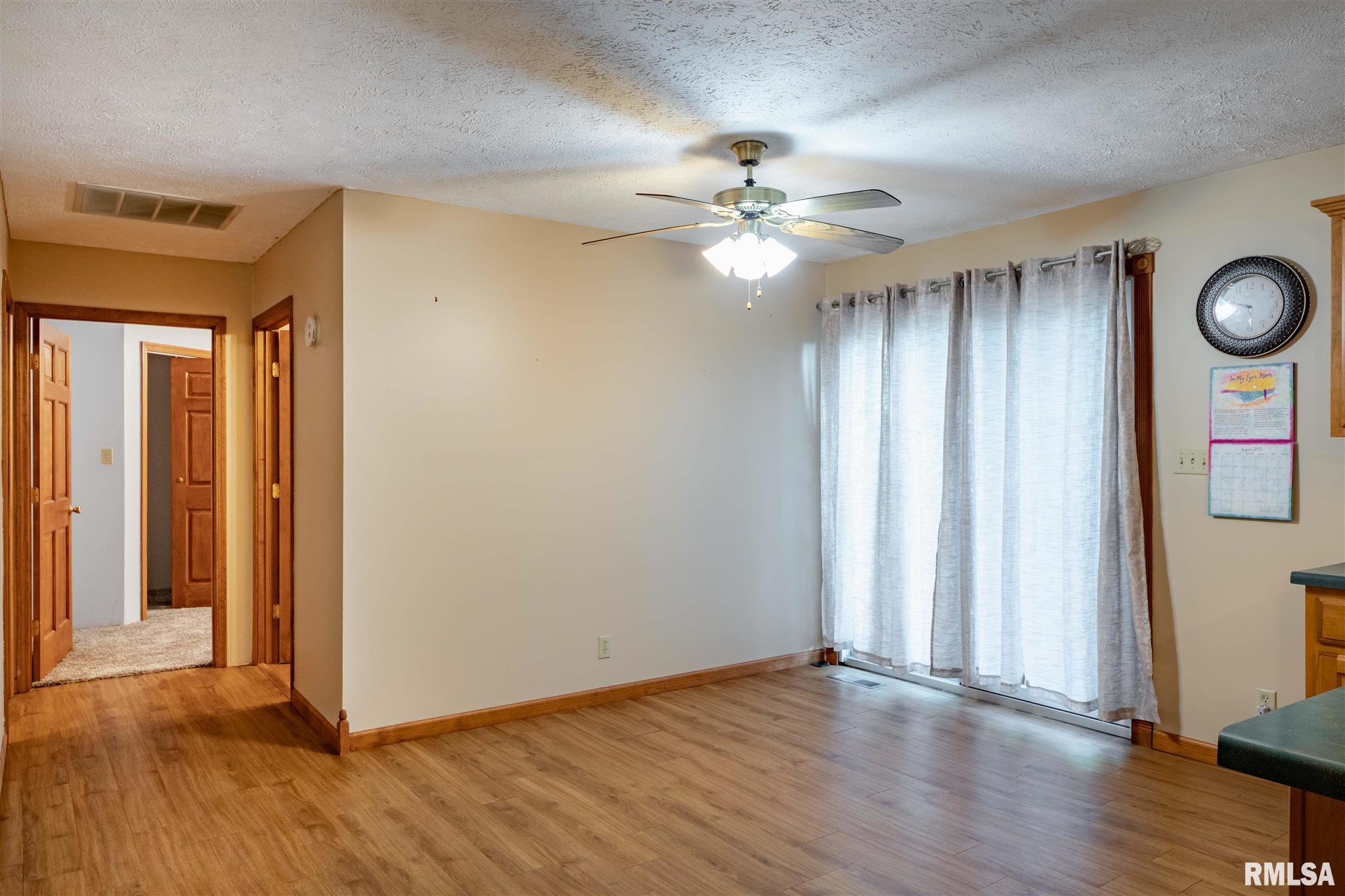 11749 Stotlar Road Marion, IL 62959 - Photo 8 of 23 Gallery Image 8