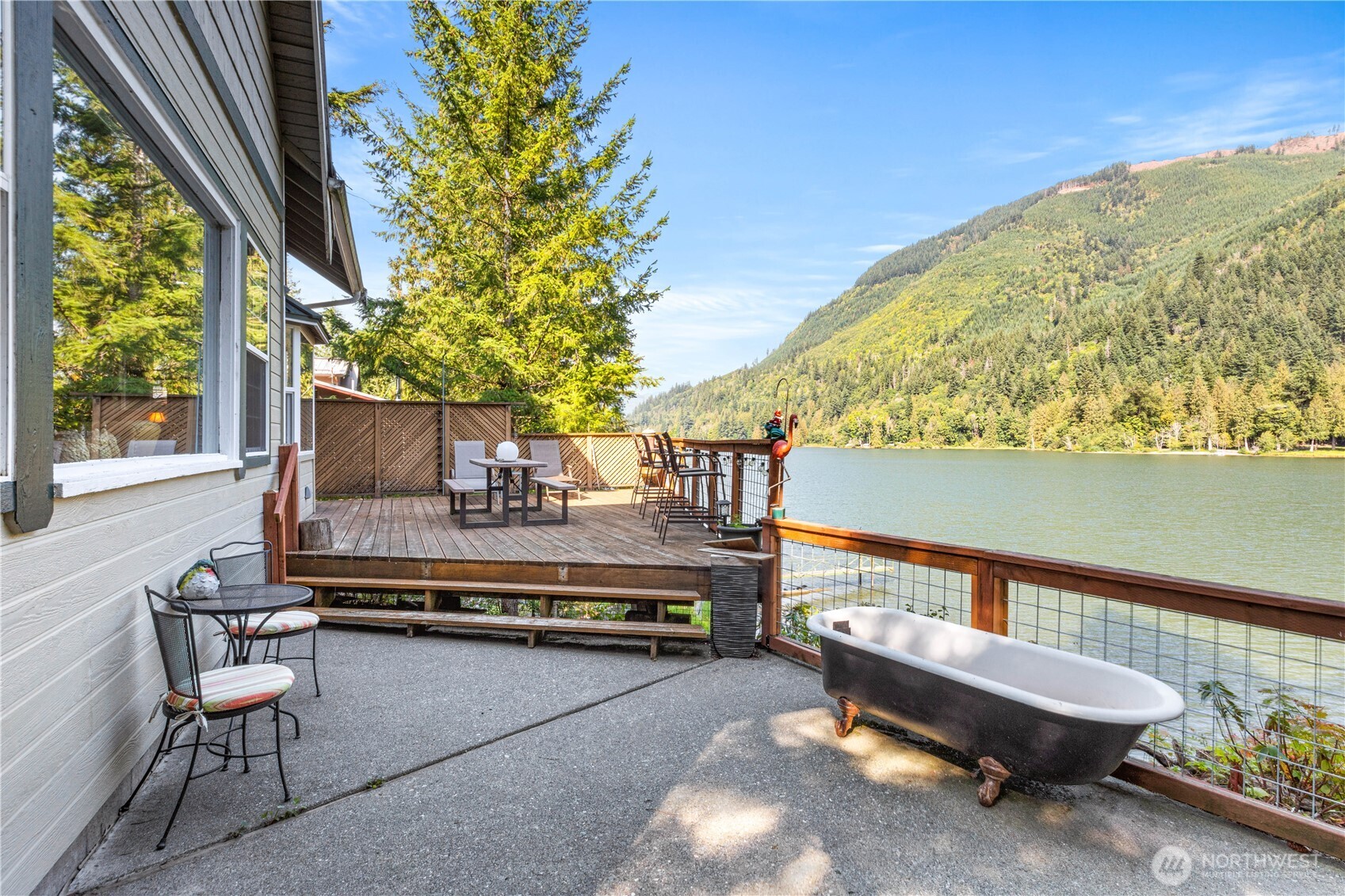 9204 Silver Lake Road Maple Falls, WA 98266 - Photo 33 of 38 Gallery Image 33