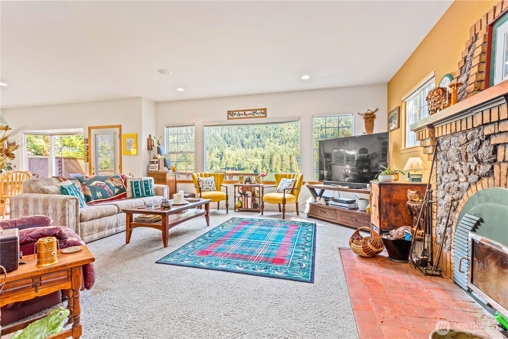 9204 Silver Lake Road Maple Falls, WA 98266 - Photo 8 of 38 Gallery Image 8