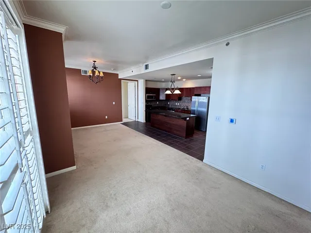 $1,995 | 2405 West Serene Avenue, Unit 517, Las Vegas, NV 89123