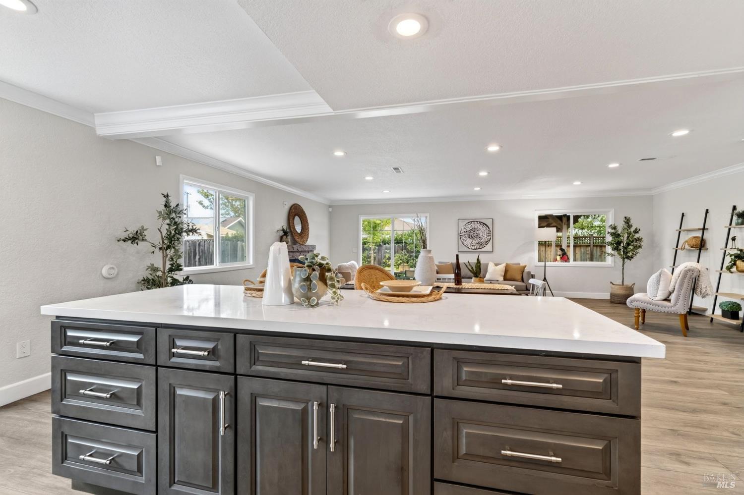 3966 Raleigh Street Napa, CA 94558 - Photo 12 of 54 Gallery Image 12
