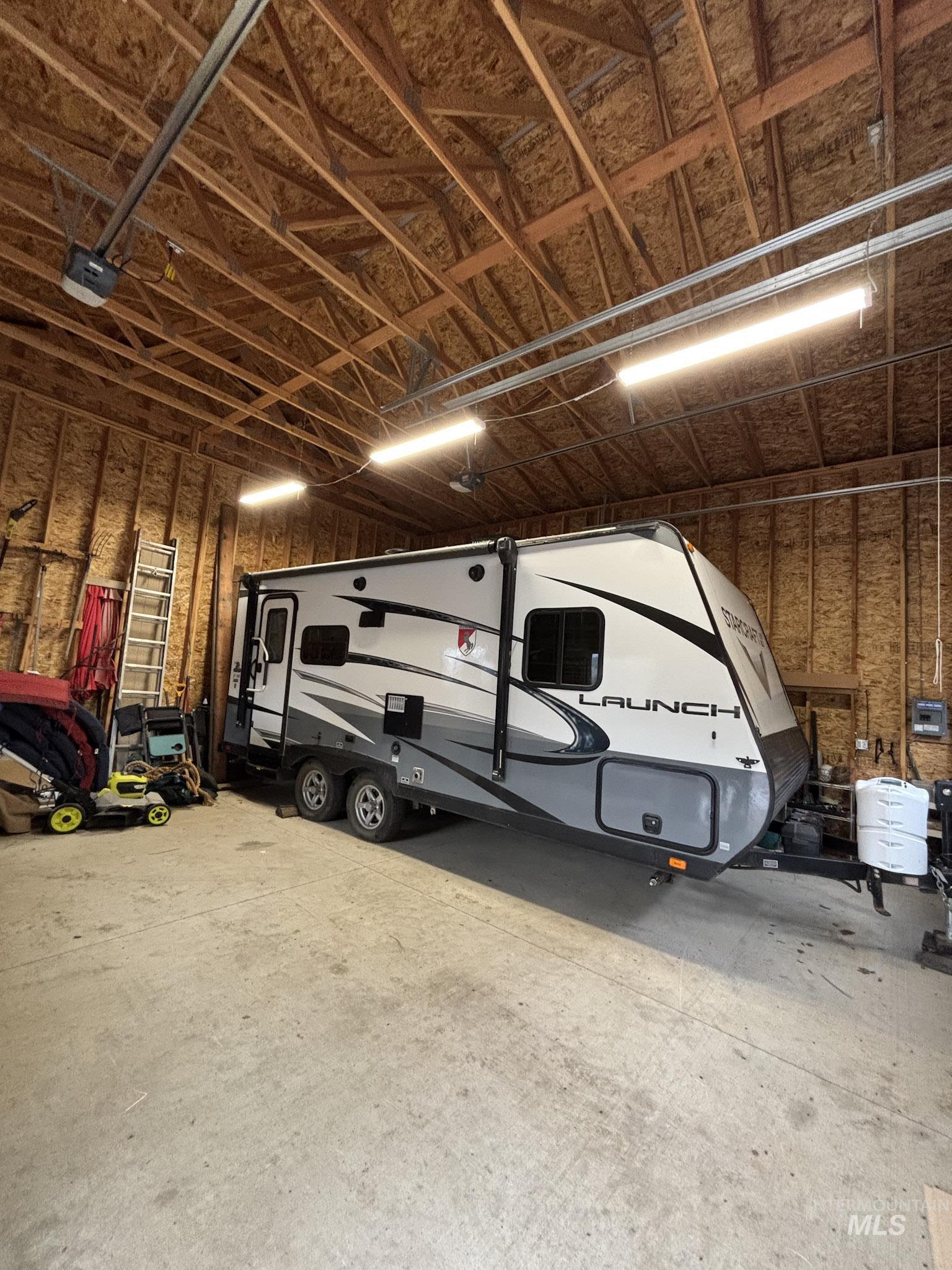 809 River Pointe Lane Lenore, ID 83541 - Photo 5 of 43 View of garage