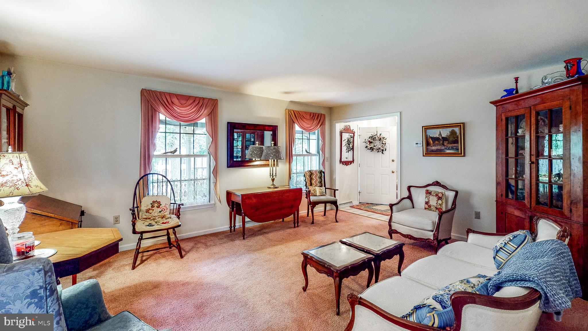 5362 Field Pointe Drive Spring Grove, PA 17362 - Photo 32 of 43 a living room with furniture and a rug