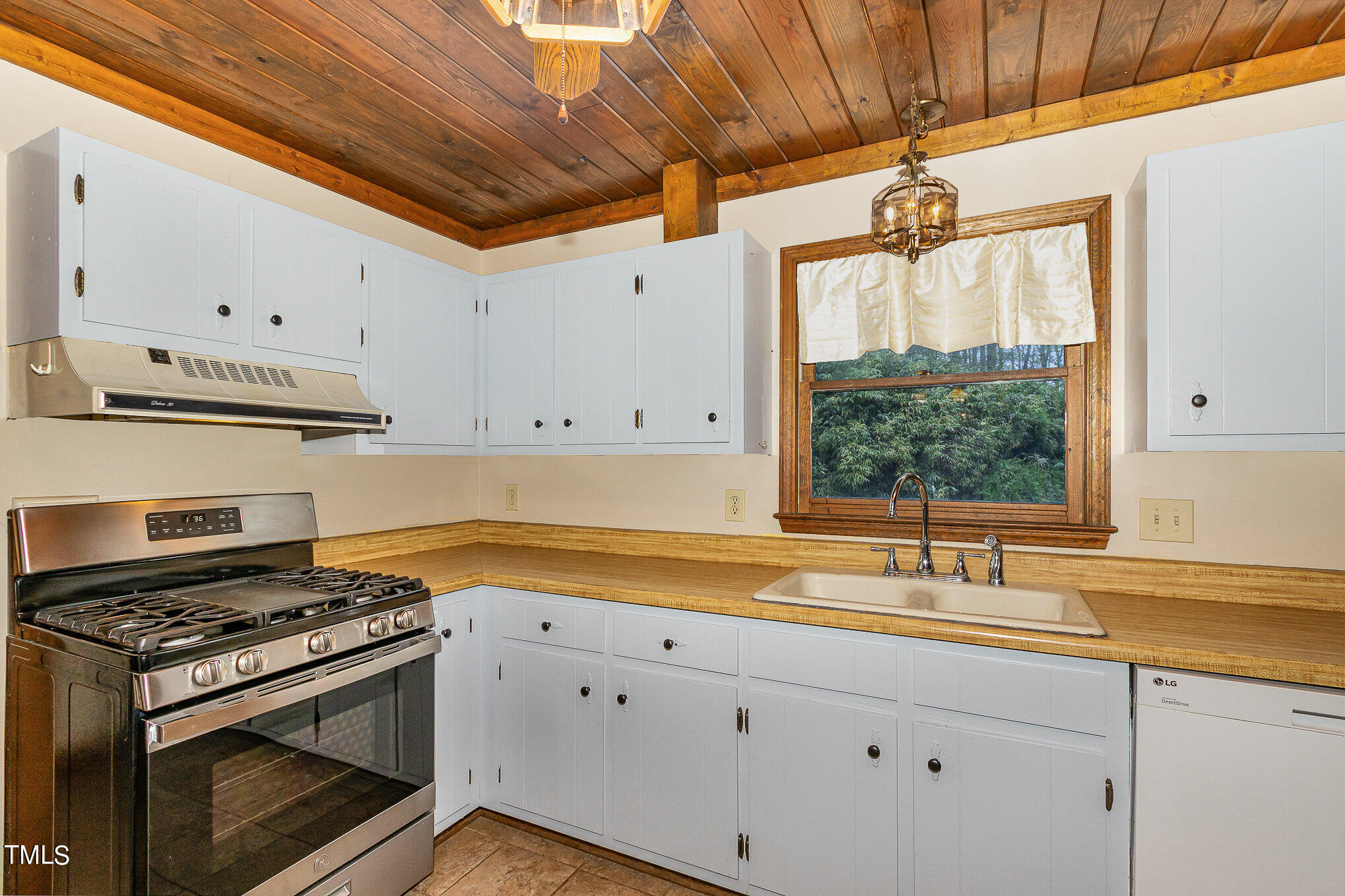 715 Buren Road Bahama, NC 27503 - Photo 20 of 34 009_img_8979-edit