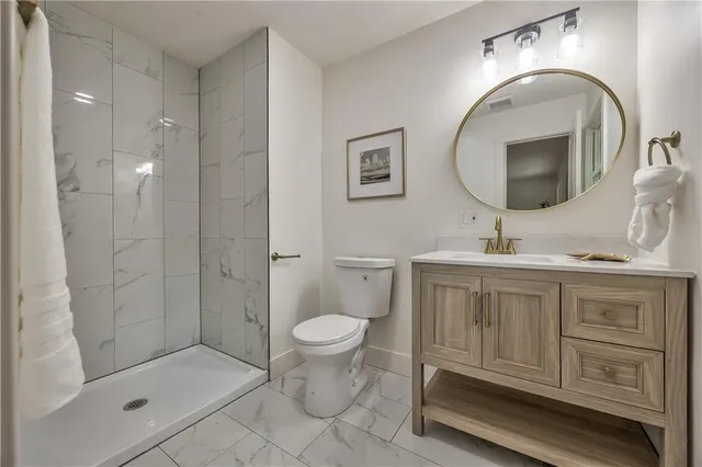 $429,000 | 6928 Russell Street, Overland Park, KS 66204