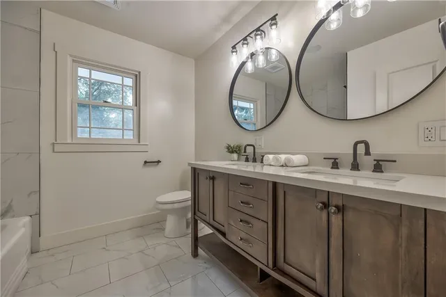 $429,000 | 6928 Russell Street, Overland Park, KS 66204