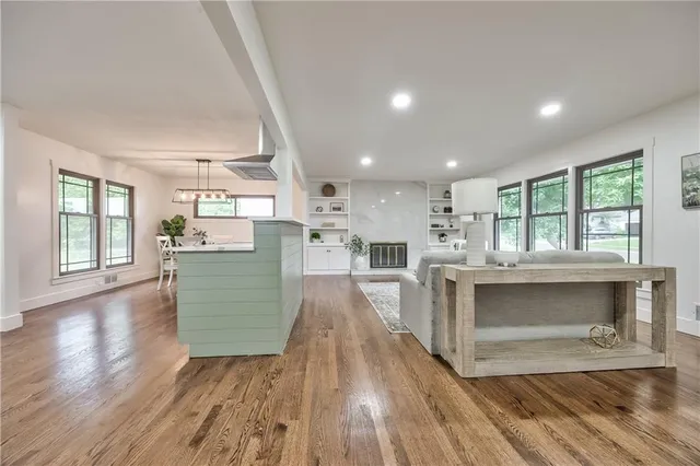 $429,000 | 6928 Russell Street, Overland Park, KS 66204