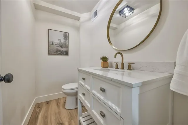 $429,000 | 6928 Russell Street, Overland Park, KS 66204