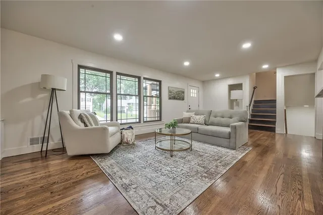 $429,000 | 6928 Russell Street, Overland Park, KS 66204