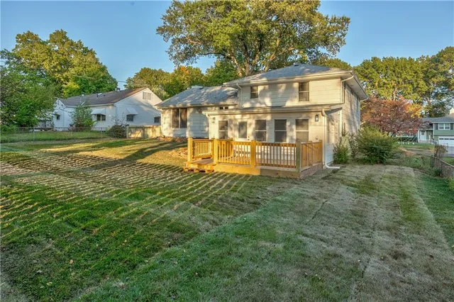 $429,000 | 6928 Russell Street, Overland Park, KS 66204