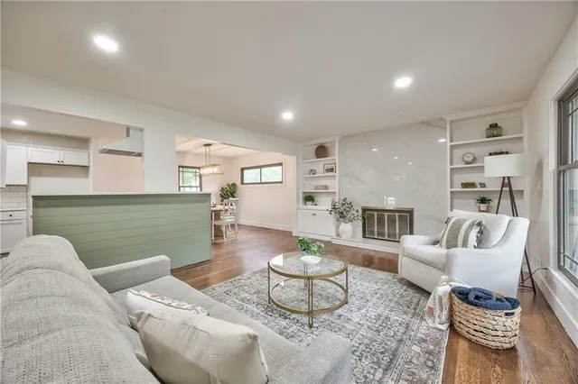 $429,000 | 6928 Russell Street, Overland Park, KS 66204