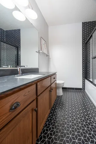 $2,500 | 926 Ramsey Street, Hastings, MN 55033