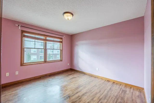 $2,500 | 926 Ramsey Street, Hastings, MN 55033