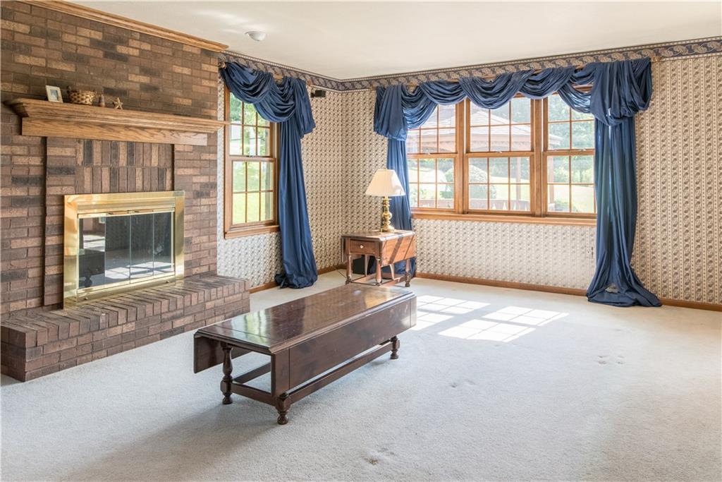 286 Grange Road McDonald, PA 15057 - Photo 5 of 25 Gallery Image 5