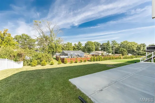 $995,000 | 1041 Kennedy Lane, Manchester, MO 63011