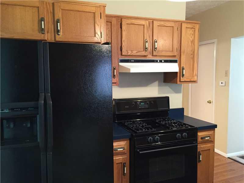 1105 Bechtel Street Monaca, PA 15061 - Photo 6 of 8 Kitchen.