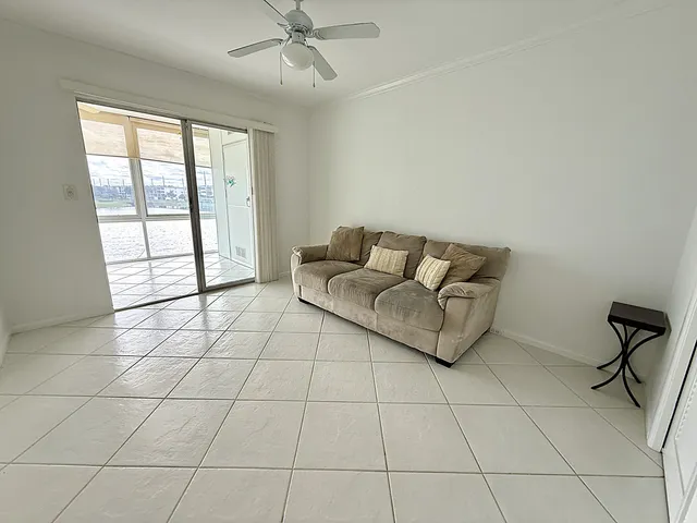 $175,000 | 3087 Oakridge U, Deerfield Beach, FL 33442