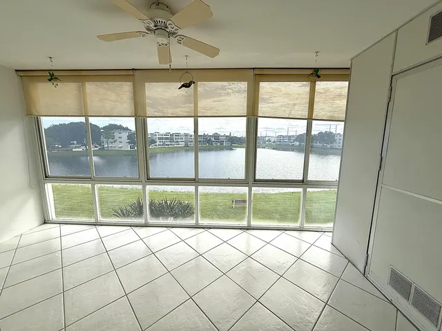$175,000 | 3087 Oakridge U, Deerfield Beach, FL 33442
