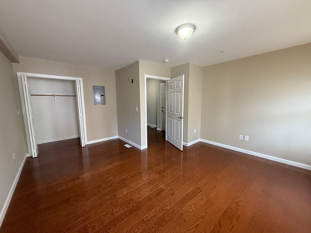 51 Chelsea Street, Unit 1 Boston, MA 02128 - Photo 9 of 17