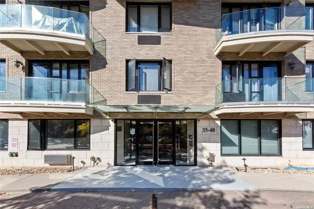 $874,999 | 35-40 30th Street, Unit G1 | Astoria
