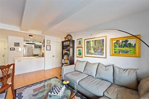 $874,999 | 35-40 30th Street, Unit G1 | Astoria