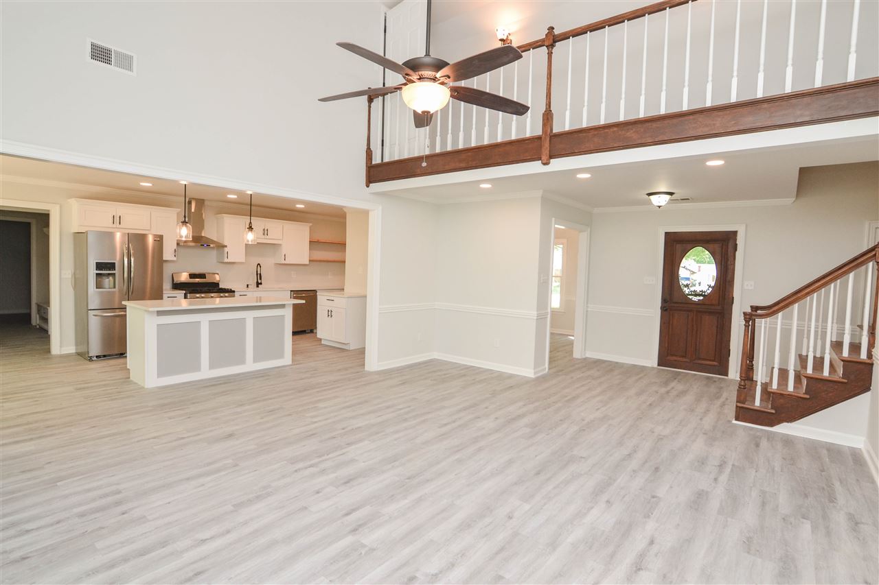 4085 Sunny Meadows Road Bartlett, TN 38135 - Photo 25 of 25 Open Floor Plan & Soaring Ceilings
