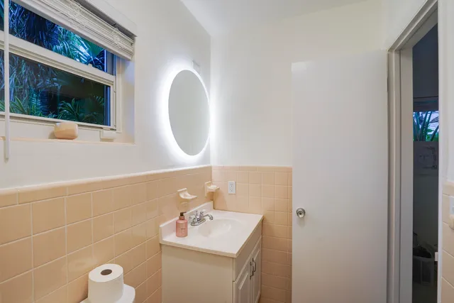 $6,200 | 216 32nd Street, West Palm Beach, FL 33407