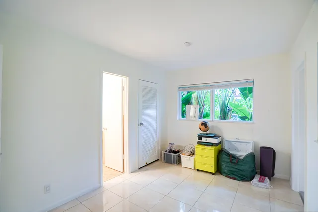 $6,200 | 216 32nd Street, West Palm Beach, FL 33407