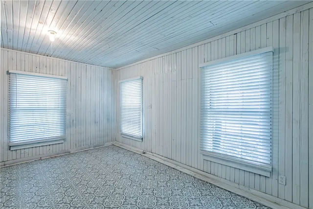 $168,900 | 901 Avenue C, Valley Mills, TX 76689