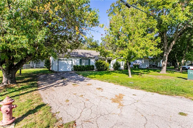 $168,900 | 901 Avenue C, Valley Mills, TX 76689