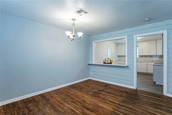 $168,900 | 901 Avenue C, Valley Mills, TX 76689