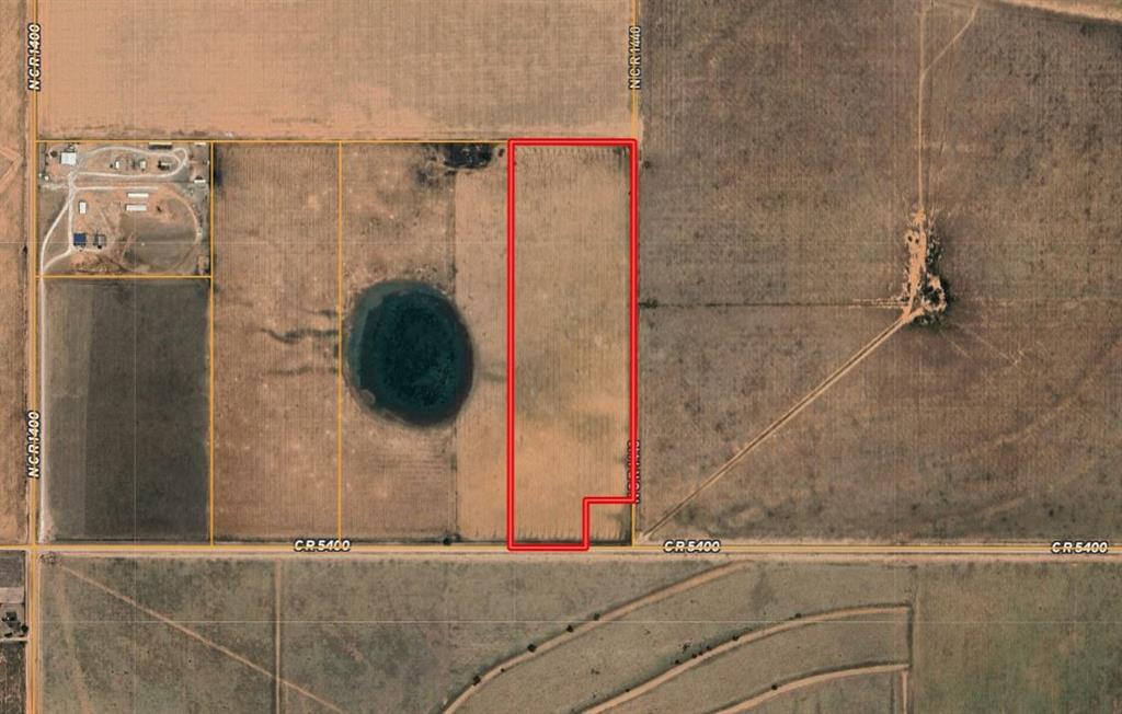 0 C R 5400 Shallowater, TX 79363 - Photo 18 of 20 a bathroom with a shower and a sink