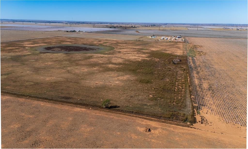 0 C R 5400 Shallowater, TX 79363 - Photo 10 of 20 a view of a bathroom