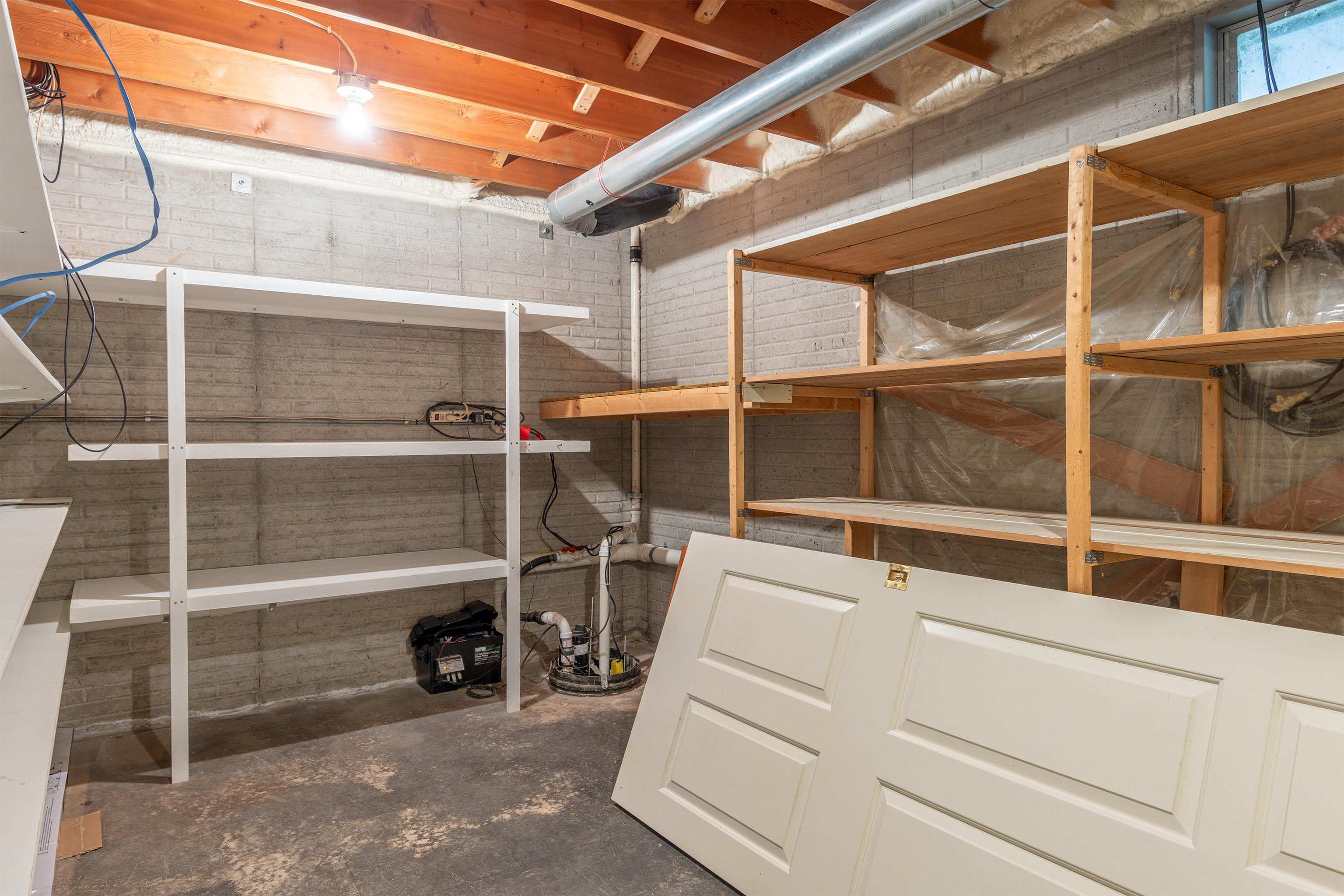5086 Valley Heights Road Oshkosh, WI 54904 - Photo 73 of 86