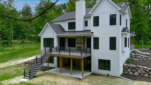 $1,300,000 | N2692 Forest Drive, Geneva, WI 53147