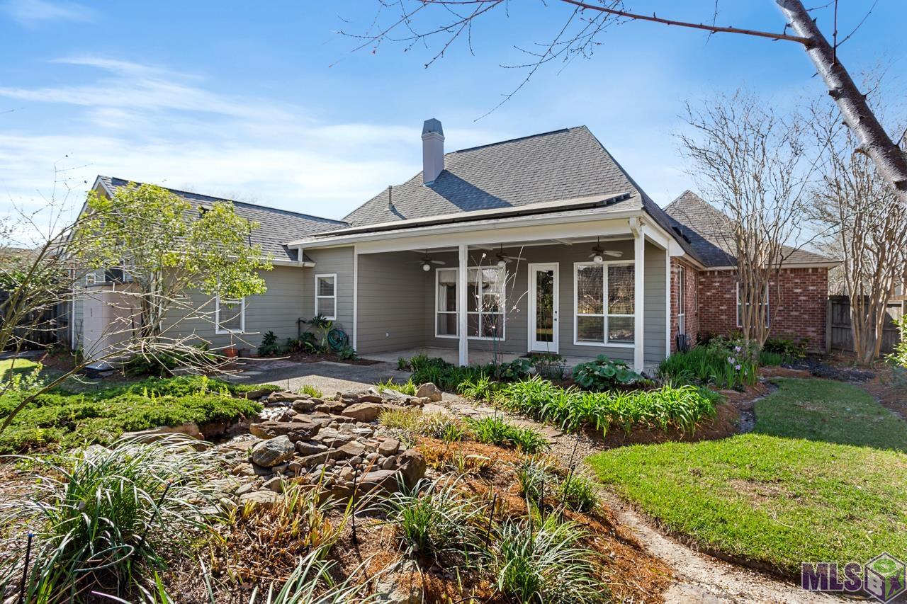 10318 Copperleaf Drive Baton Rouge, LA 70809 - Photo 20 of 24 Amazing Backyard