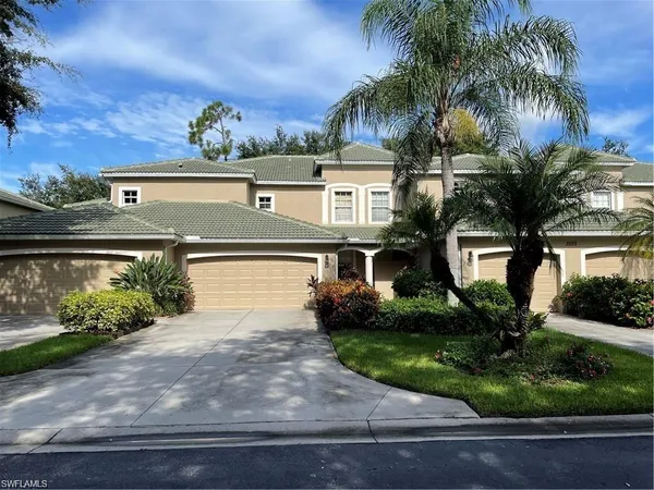 $5,000 | 3555 Laurel Greens Lane North, Unit 202, Naples, FL 34119
