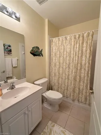 $5,000 | 3555 Laurel Greens Lane North, Unit 202, Naples, FL 34119